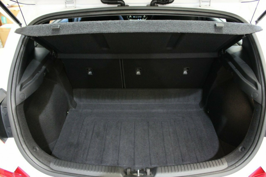 2018 Hyundai i30 PD Active Hatch Image 20