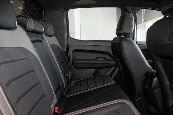 2026 Volkswagen Amarok NF TDI600 Aventura Ute image 9