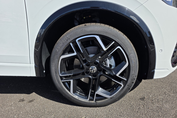 2026 Volkswagen Tiguan CT 195TSI R-Line SUV Image 11