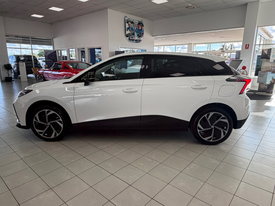 2026 MG MG4 AH4E Essence 64 Hatch Image 4