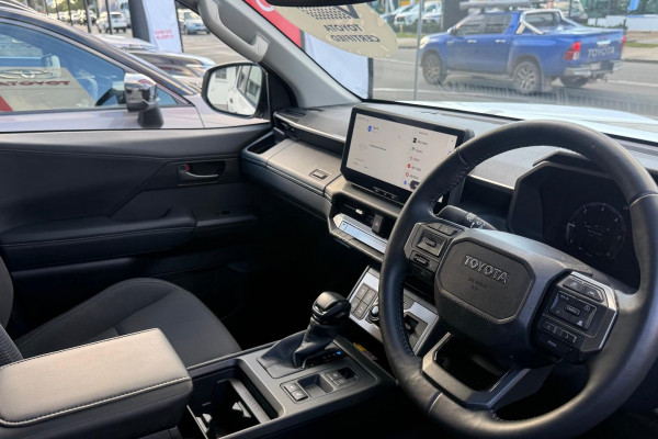 2025 Toyota HiLux GUN126R SR5 48V Ute Image 10