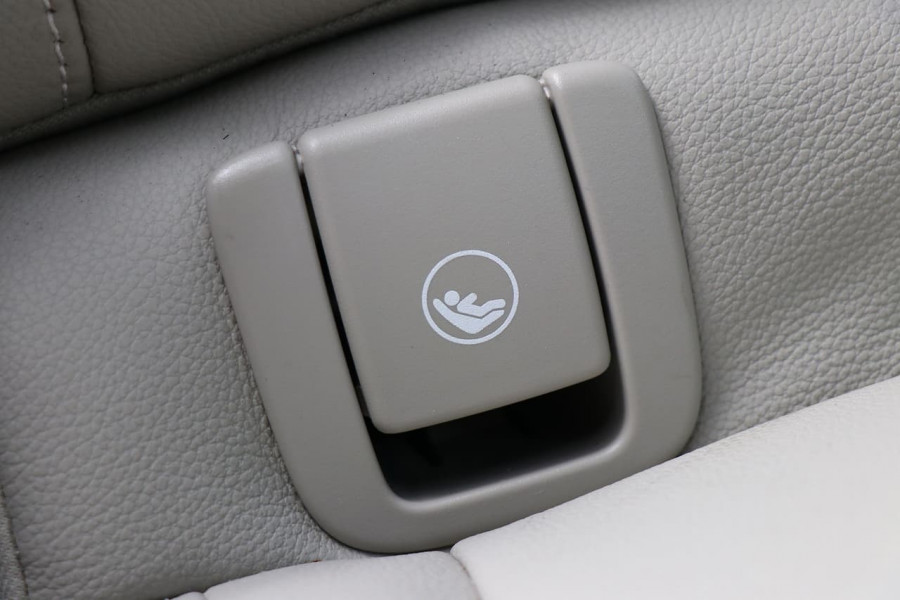 2019 Volvo Xc40 (No Series) MY20 T4 Momentum Suv Image 21