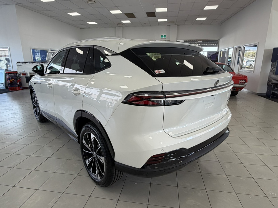2025 MG HS AS33H Essence Hybrid+ SUV Image 5