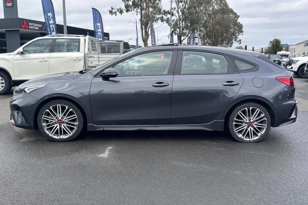 2022 Kia Cerato BD GT Hatch Image 6