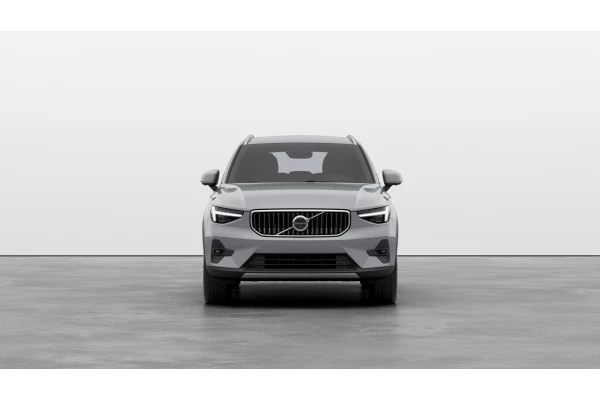 2026 MY25 Volvo XC40 XZ Ultra B4 Bright SUV Image 6