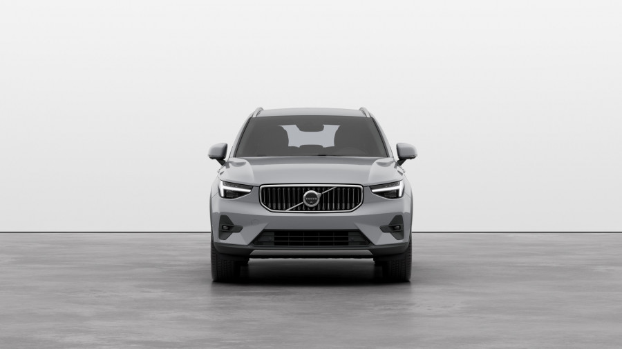 2026 MY25 Volvo XC40 XZ Ultra B4 Bright SUV Image 6