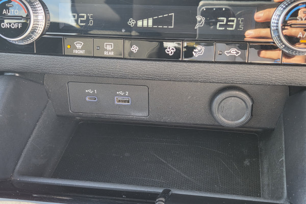 2022 MY22.5 Mitsubishi Outlander ZM ES SUV Image 14