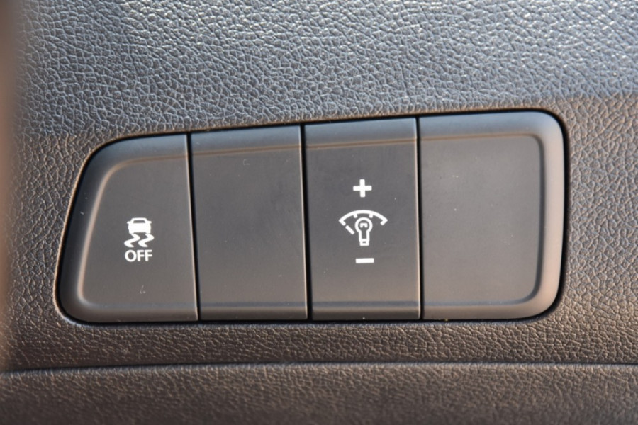 2013 MY14 Hyundai Elantra MD3 Trophy Sedan Image 16