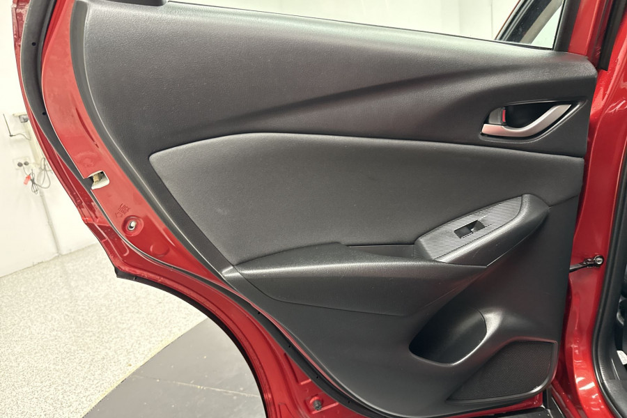 2016 Mazda CX-3 Maxx Wagon Image 15