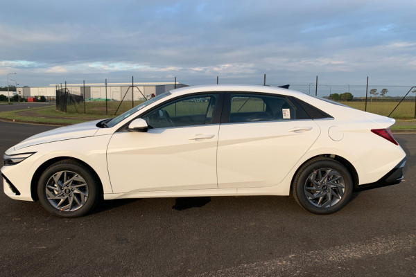 2025 Hyundai i30 CN7.V2  Sedan Image 5