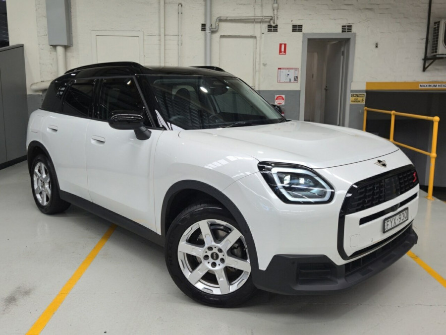 2024 MINI Countryman U25 S Classic Wagon Image 1