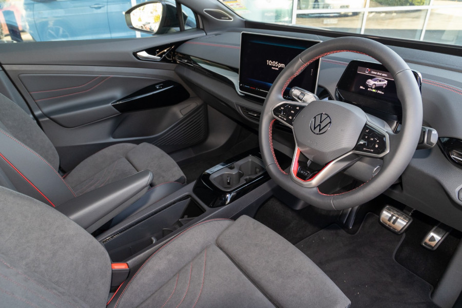 2024 MY25 Volkswagen ID. 5 E2 GTX SUV Image 7