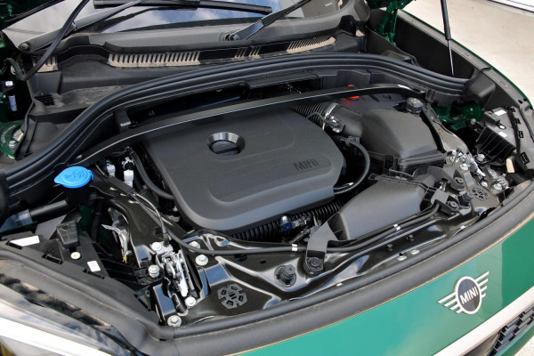 2025 MINI Countryman U25 S Favoured SUV image 24