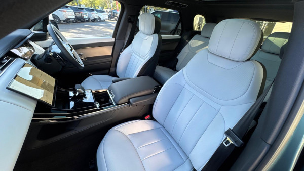 2025 Land Rover Range Rover Sport L461 PHEV P460e Dynamic HSE SUV image 18