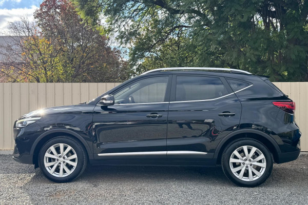 2022 MG ZST S13 Core SUV Image 5