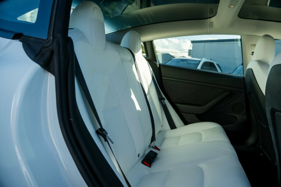 2021 Tesla Model 3  Standard Range Plus Sedan Image 10