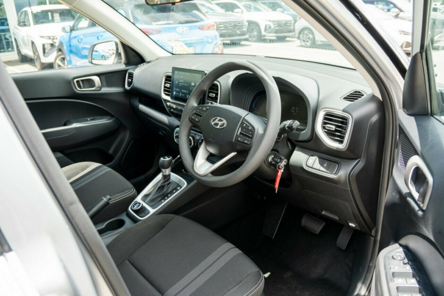 2025 Hyundai Venue QX.V5  SUV Image 15