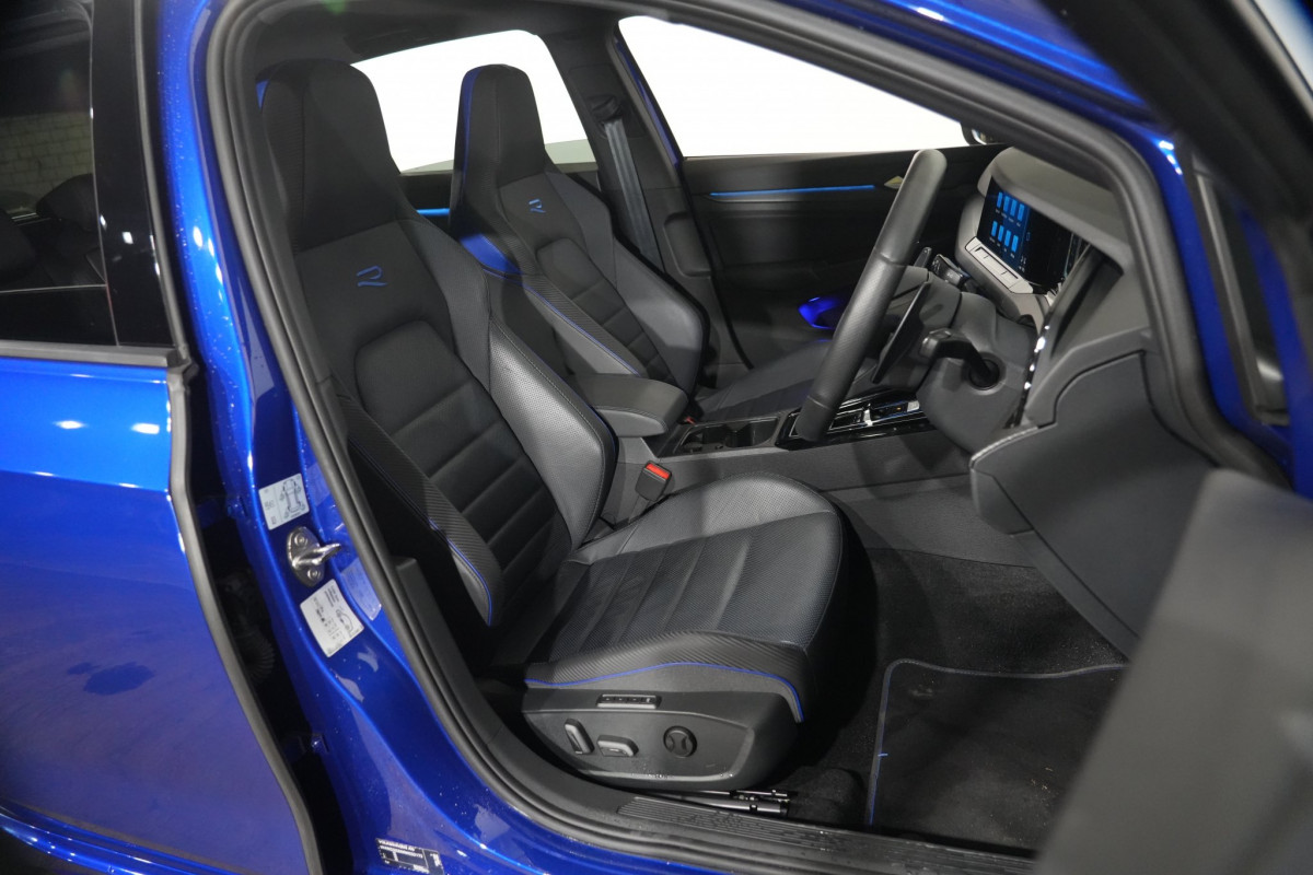 2025 Volkswagen Golf 7 R Hatch