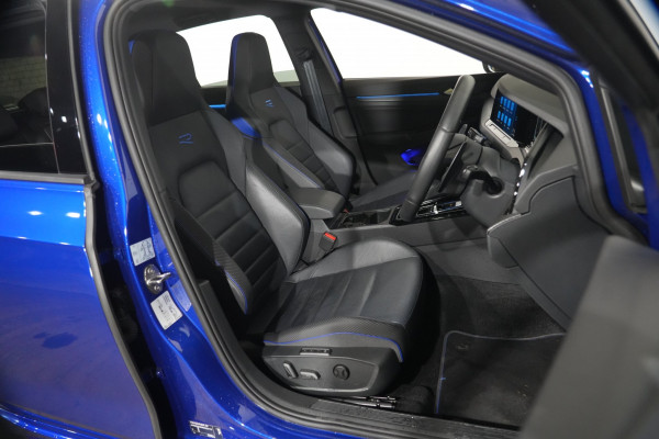 2025 Volkswagen Golf 7 R Hatch Image 26