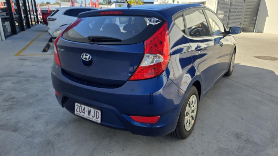 2015 MY16 Hyundai Accent RB3 Active Hatch Image 3