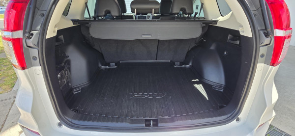 2016 MY17 Honda CR-V RM Series II VTi-L SUV image 9
