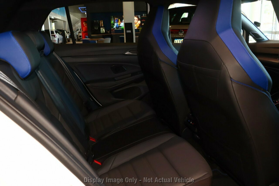 2026 Volkswagen Golf 8.5 R Hatch Image 5