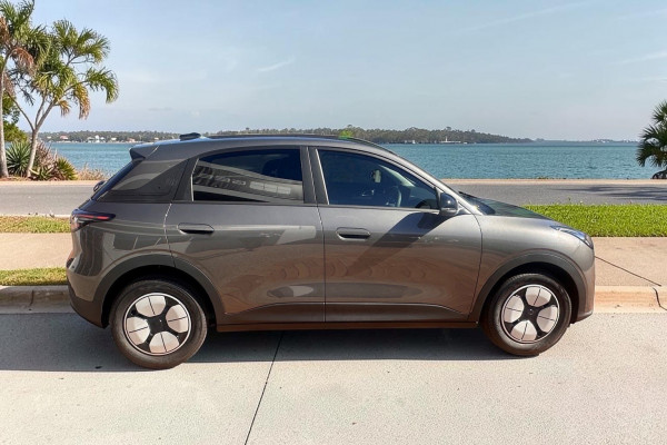 2026 Geely EX2 E22H Complete Hatch Image 5