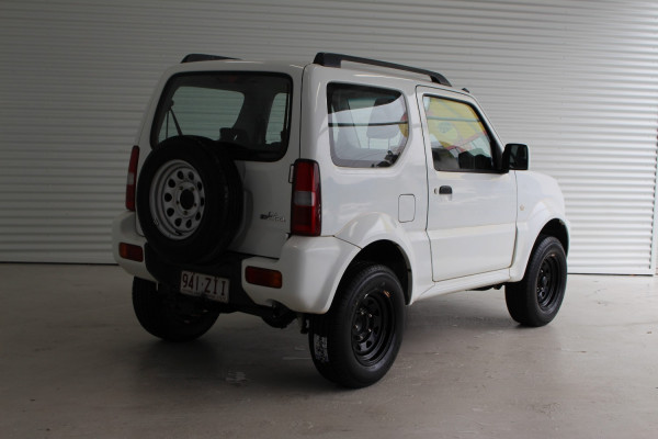 2014 Suzuki Jimny SN413 T6 SIERRA Hardtop