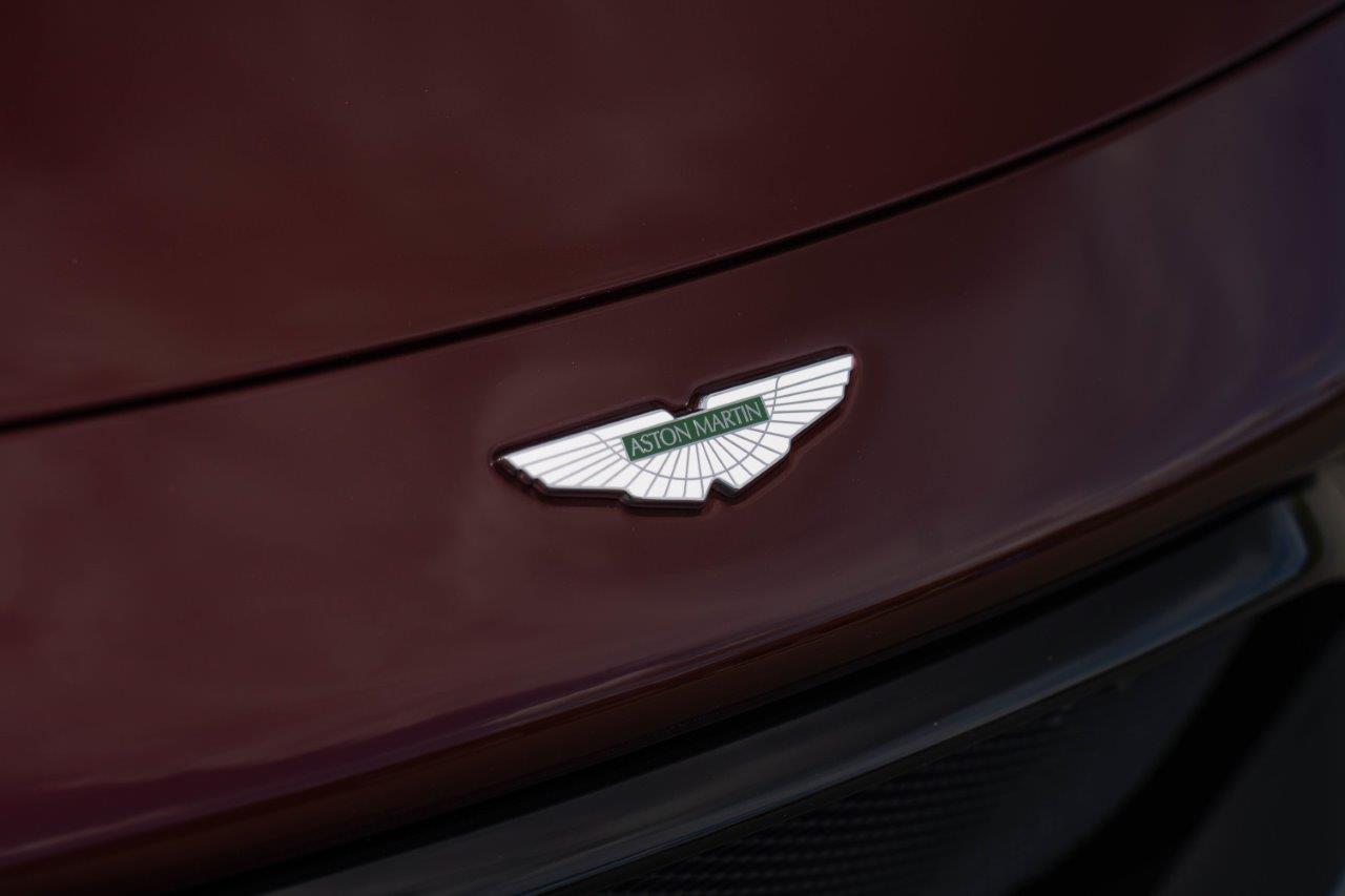 2022 Aston Martin Vantage  Coupe Image 5