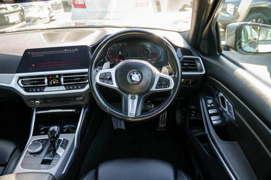 2022 BMW 3 Series G20 320i M Sport Sedan Image 9