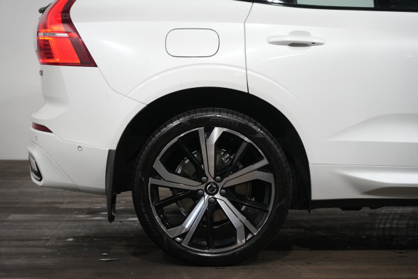 2023 Volvo XC60 UZ Ultimate B6 Dark SUV image 6