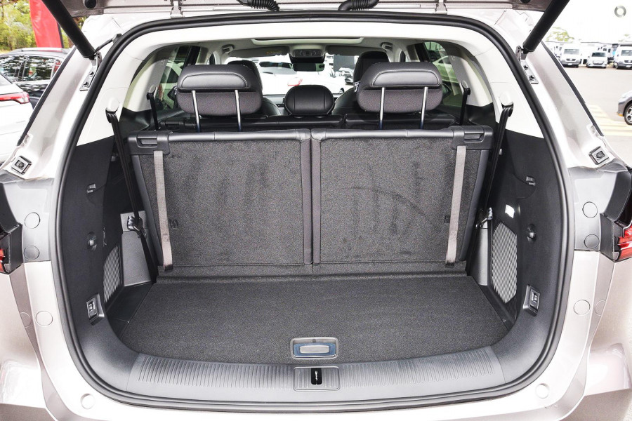 2025 MG QS IS31 Essence SUV Image 10