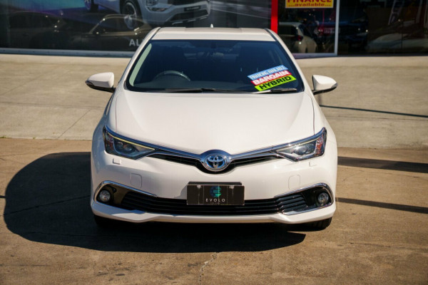 2017 Toyota Corolla ZWE186R Hybrid Hatch Image 5