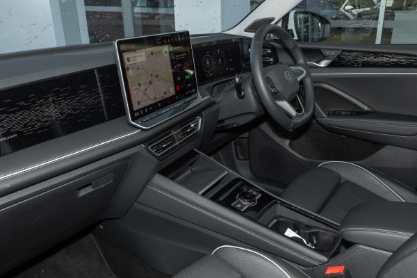 2026 Volkswagen Tiguan 150TSI eHybrid Elegance SUV image 8