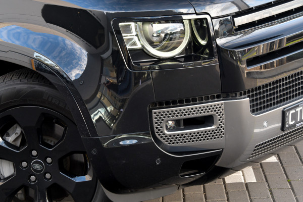 2023 Land Rover Defender L663 130 D300 SE SUV image 23