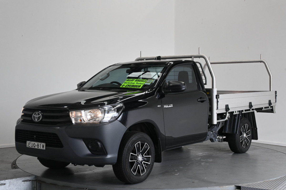 Used 2022 Toyota HiLux 4x2 Workmate 2.7L2U 001 UA04774 Wilsons Holden