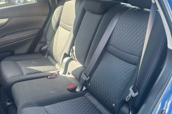 2021 Nissan X-Trail T32 ST SUV Image 25