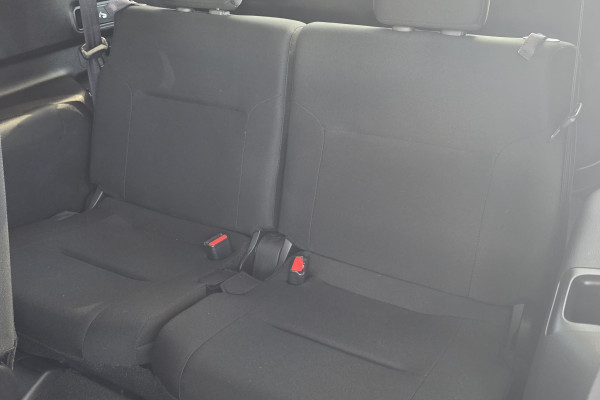 2024 Mitsubishi Outlander ZM LS SUV Image 11
