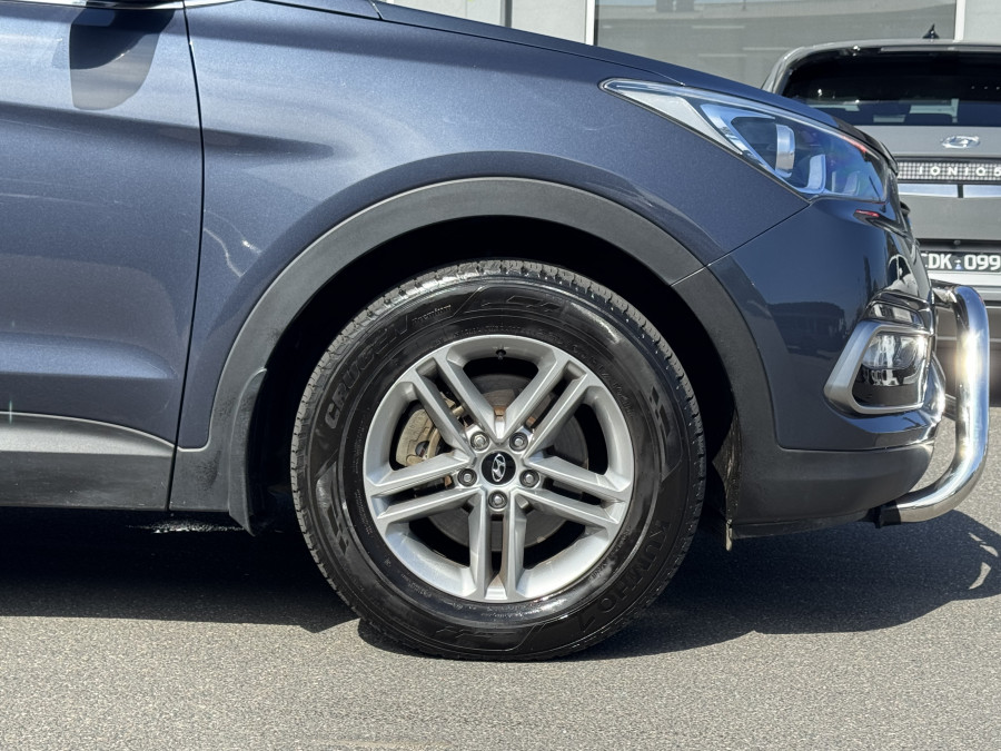 2018 Hyundai Santa Fe DM5 MY18 Active SUV Image 4