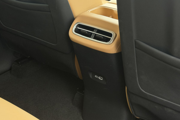 2025 Leapmotor C10 B11 REEV Ultra Hybrid Design Wagon Image 17