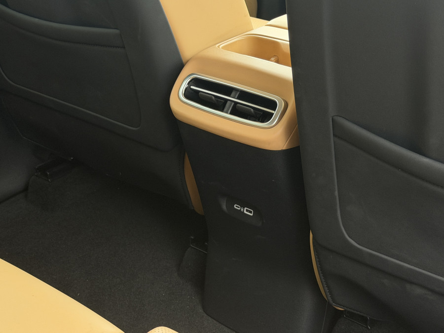 2025 Leapmotor C10 B11 REEV Ultra Hybrid Design Wagon Image 17