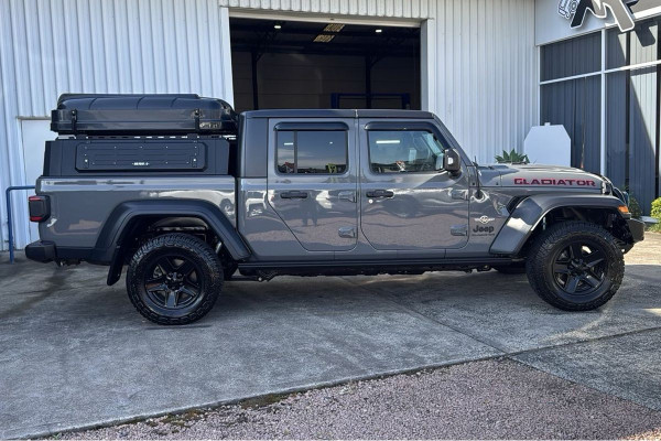 2020 Jeep Gladiator JT Sport S Ute Image 4