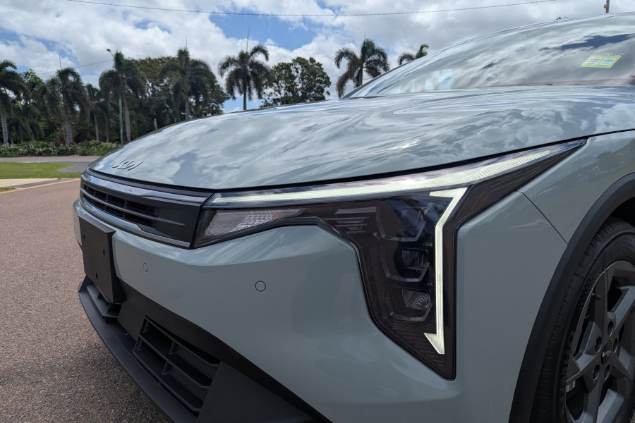 2025 Kia K4 CL4m S Sedan Image 8