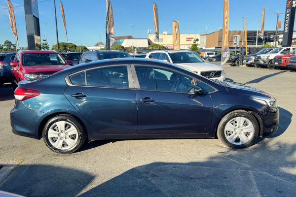 2016 MY17 Kia Cerato YD S Sedan Image 5