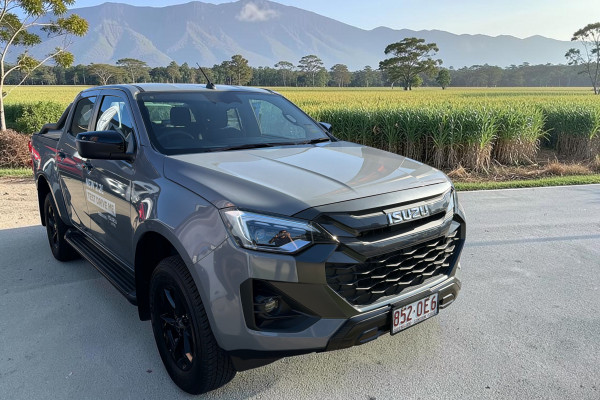 2025 MY25.5 Isuzu D-MAX RG X-RIDER Ute Image 1