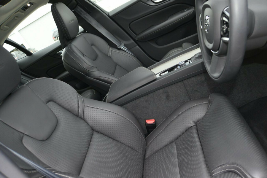 2019 MY20 Volvo S60 Z Series T5 Inscription Sedan Image 10