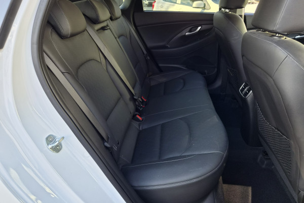2021 MY22 Hyundai i30 PD.V4 Active Hatch Image 14