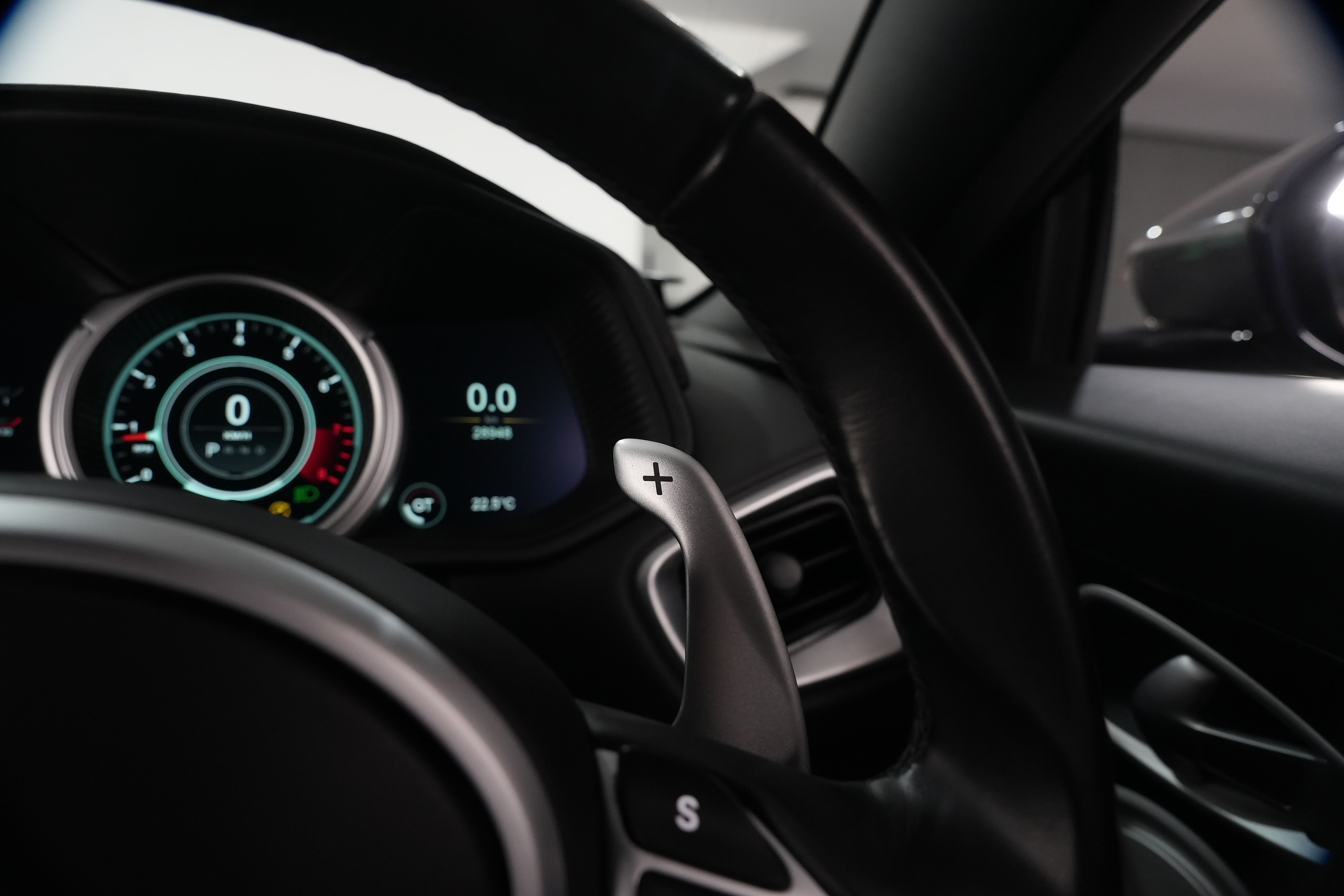 2018 Aston Martin DB11 Coupe Image 41