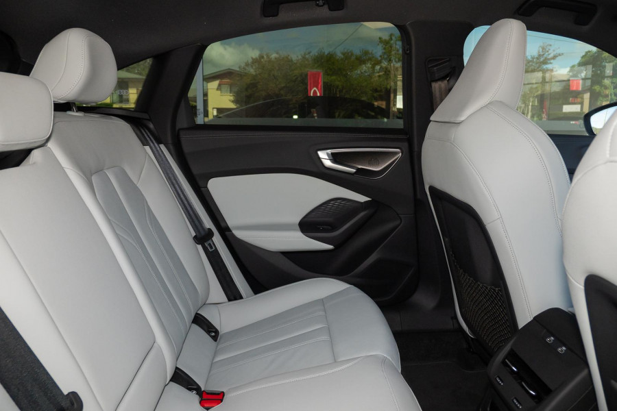 2025 Audi A5 B10 e-hybrid S-Line Sedan