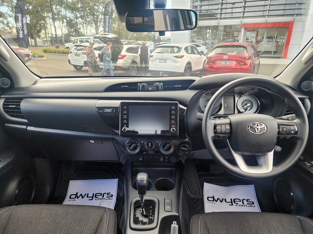2024 Toyota HiLux 2L46590EU SR Ute Image 7